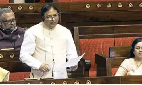 सत शर्मा ने J&K में मवेशियों की बढ़ती तस्करी पर ज़ीरो-टॉलरेंस नीति की मांग की सत शर्मा ने J&K में मवेशियों की बढ़ती तस्करी पर ज़ीरो-टॉलरेंस नीति की मांग की