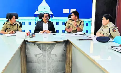 नशा बेचने वालों के खिलाफ गुंडा एक्ट: DC नशा बेचने वालों के खिलाफ गुंडा एक्ट: DC