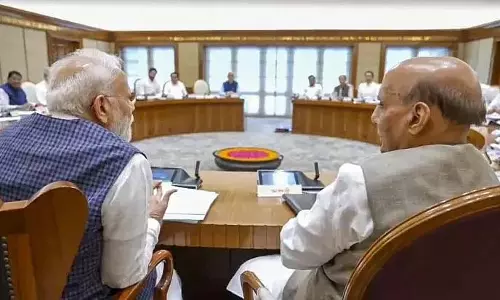 BIG BREAKING: केंद्र सरकार की सर्वदलीय बैठक शुरू BIG BREAKING: केंद्र सरकार की सर्वदलीय बैठक शुरू