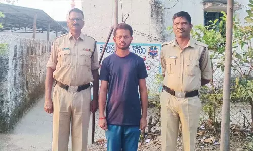 Jainur mandal:जैनूरमंडल में आदिवासी नेताओं की गिरफ्तारी Jainur mandal:जैनूरमंडल में आदिवासी नेताओं की गिरफ्तारी