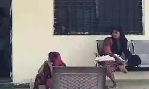 मां ने बेटे को जमीन पर पटका, मौत