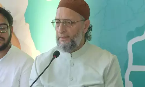 असदुद्दीन ओवैसी ने JUP गठबंधन पर दिया बयान असदुद्दीन ओवैसी ने JUP गठबंधन पर दिया बयान
