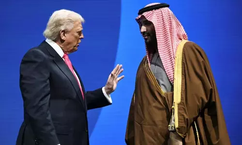 Saudi Arabia को होर्मुज संकट से अभी भी फ़ायदा क्यों हो सकता है, जो उसके तेल सेक्टर पर असर डाल रहा