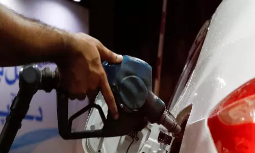 PoGB में ईंधन महंगाई से संकट गहराया PoGB में ईंधन महंगाई से संकट गहराया