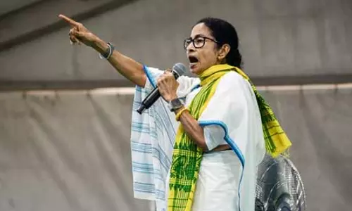 चुनाव आयोग के बाद अब सीएपीएफ पर CM ममता बनर्जी ने साधा निशाना
