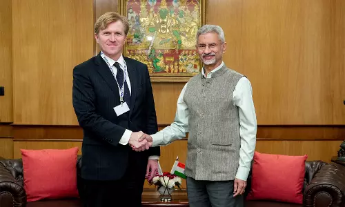 EAM जयशंकर ने US अंडर सेक्रेटरी एल्ब्रिज कोल्बी के साथ मीटिंग की
