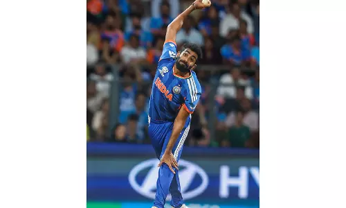 जसप्रीत बुमराह IPL 2026 से पहले वर्कलोड मैनेजमेंट के लिए BCCI के सेंटर ऑफ एक्सीलेंस पहुंचे जसप्रीत बुमराह IPL 2026 से पहले वर्कलोड मैनेजमेंट के लिए BCCI के सेंटर ऑफ एक्सीलेंस पहुंचे