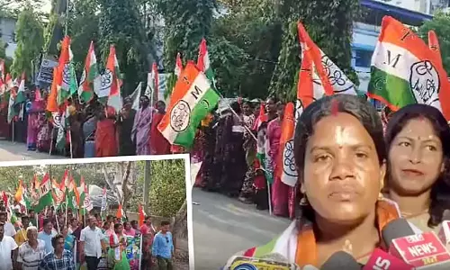 Sandeshkhali: वोट के लिए महिलाओं की रैली, तृणमूल उम्मीदवार बोलीं Sandeshkhali: वोट के लिए महिलाओं की रैली, तृणमूल उम्मीदवार बोलीं