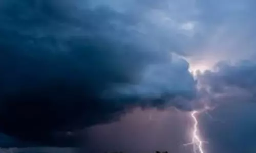 Nagaland में मौसम बदलने का अलर्ट, महीने के अंत में बारिश-तूफान की संभावना Nagaland में मौसम बदलने का अलर्ट, महीने के अंत में बारिश-तूफान की संभावना