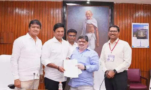 तेलंगाना विधानसभा में RTC सुधारों पर इंटरैक्टिव सेशन, नए बस रूट पर चर्चा तेलंगाना विधानसभा में RTC सुधारों पर इंटरैक्टिव सेशन, नए बस रूट पर चर्चा
