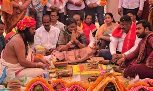 डिप्टी सीएम प्रवती परिदा ने मां लक्ष्मी मंदिर समेत अन्य परियोजनाओं का किया शिलान्यास