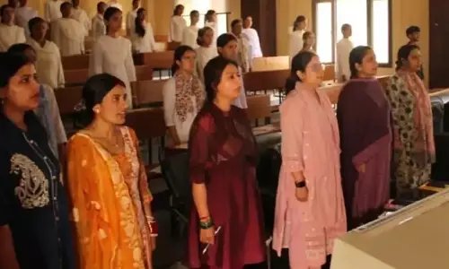 Kathua: वंदे मातरम् आयोजन में महानपुर में उमड़ा उत्साह Kathua: वंदे मातरम् आयोजन में महानपुर में उमड़ा उत्साह