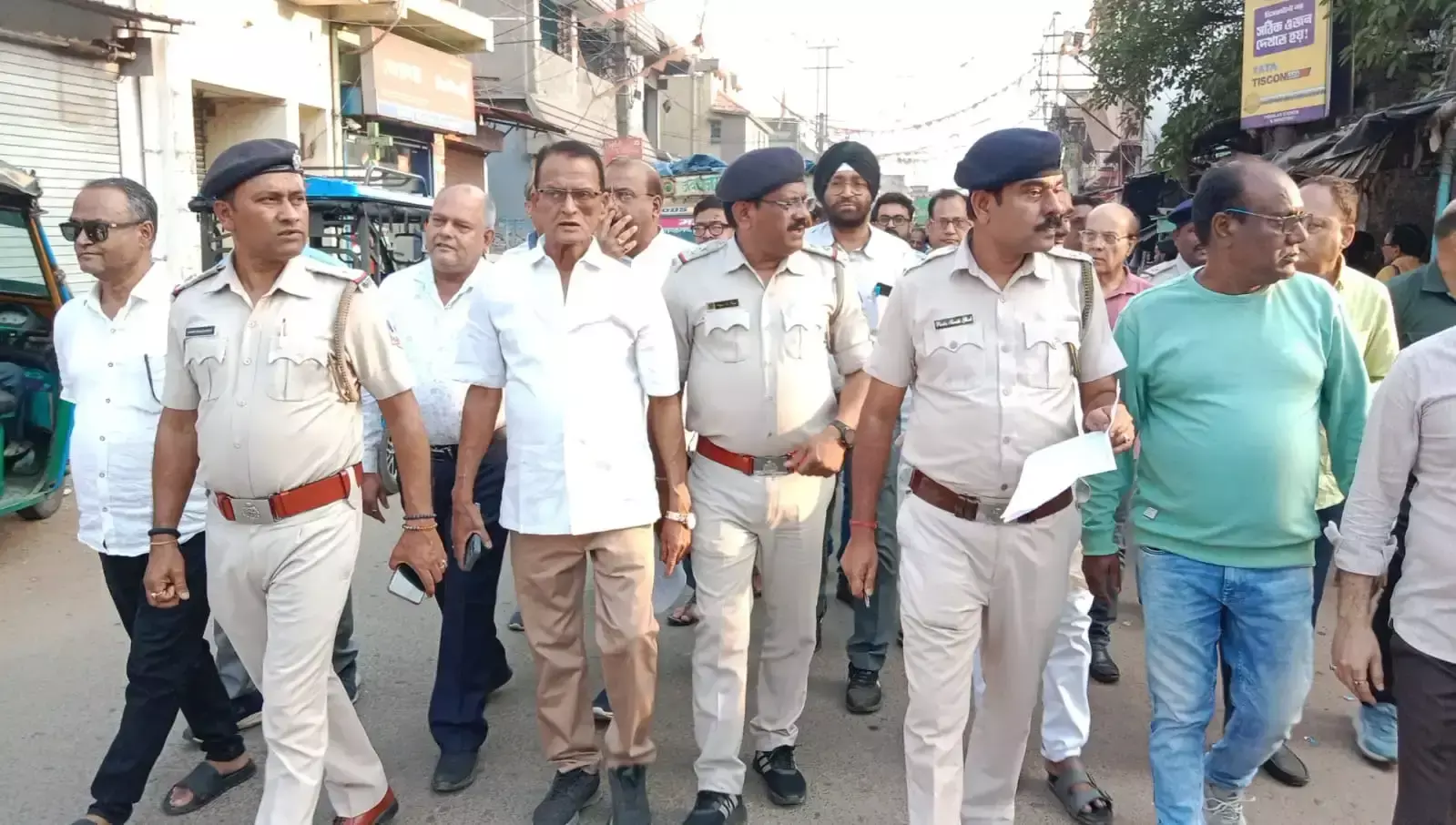 Asansol: सौहार्द रैली से गूंजा कुल्टी, रामनवमी का उत्सव Asansol: सौहार्द रैली से गूंजा कुल्टी, रामनवमी का उत्सव