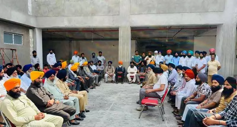 मिरी पीरी संस्थान पर कब्ज़े की कोशिश से सिख गुरुद्वारा संस्था में दरार गहरी हुई मिरी पीरी संस्थान पर कब्ज़े की कोशिश से सिख गुरुद्वारा संस्था में दरार गहरी हुई