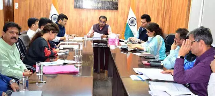 डिविजनल कमिश्नर ने JSCL परियोजनाओं की प्रगति की समीक्षा की डिविजनल कमिश्नर ने JSCL परियोजनाओं की प्रगति की समीक्षा की