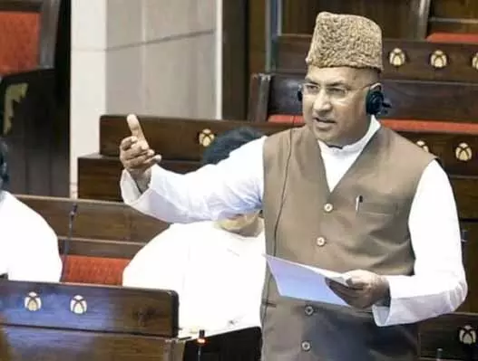 इंजीनियर गुलाम अली ने J&K में विमानन बुनियादी ढांचे के विस्तार की मांग की इंजीनियर गुलाम अली ने J&K में विमानन बुनियादी ढांचे के विस्तार की मांग की