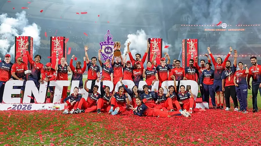 RCB की $1.7 बिलियन की डील में WPL के लिए 540 करोड़ शामिल; BCCI को मिलेगा 5% कमीशन RCB की $1.7 बिलियन की डील में WPL के लिए 540 करोड़ शामिल; BCCI को मिलेगा 5% कमीशन