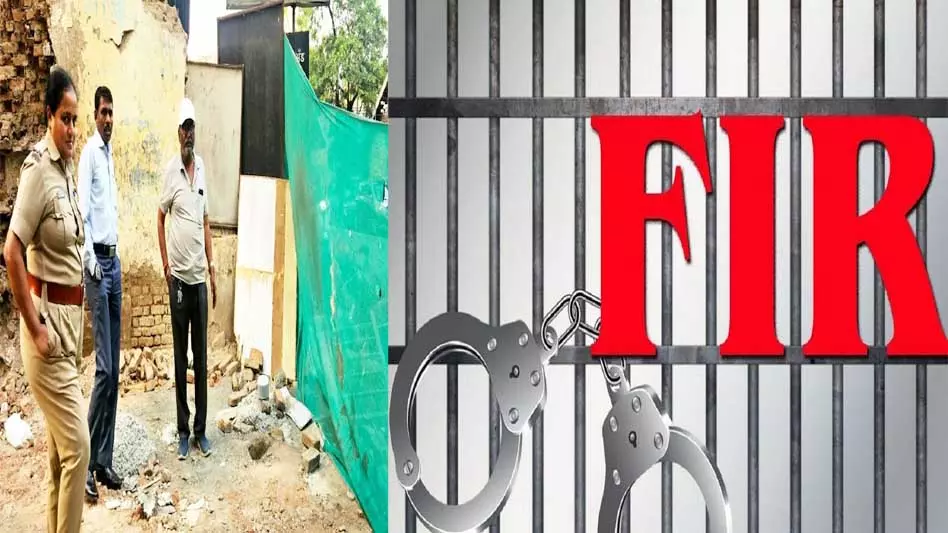 बोरवेल ठेकेदार और मकान मालिक के खिलाफ FIR, बोरवेल की खुदाई के दौरान हुआ ये...मचा हड़कंप बोरवेल ठेकेदार और मकान मालिक के खिलाफ FIR, बोरवेल की खुदाई के दौरान हुआ ये...मचा हड़कंप
