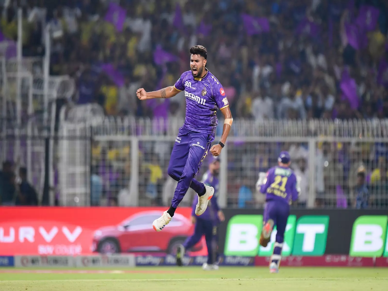 IPL 2026: KKR में हर्षित राणा की जगह नवदीप सैनी, पृथ्वीराज यारा की जगह GT में कुलवंत खेजरोलिया शामिल IPL 2026: KKR में हर्षित राणा की जगह नवदीप सैनी, पृथ्वीराज यारा की जगह GT में कुलवंत खेजरोलिया शामिल