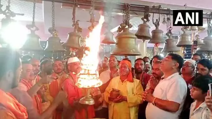 चैत्र नवरात्रि सप्तमी: चंद्रिका देवी मंदिर में भव्य मंगला आरती, उमड़ी श्रद्धालुओं की भीड़ चैत्र नवरात्रि सप्तमी: चंद्रिका देवी मंदिर में भव्य मंगला आरती, उमड़ी श्रद्धालुओं की भीड़