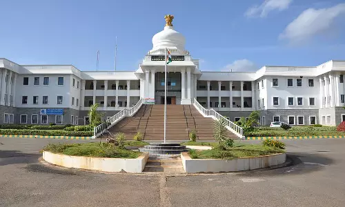 गंगा देवी मंदिर के विकास के लिए सहयोग: DC