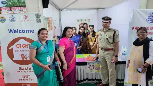 Lucknow: योगी सरकार की महिलाओं के लिए बड़ी पहल, वन स्टॉप सेंटर ने साबित किया अहमियत Lucknow: योगी सरकार की महिलाओं के लिए बड़ी पहल, वन स्टॉप सेंटर ने साबित किया अहमियत