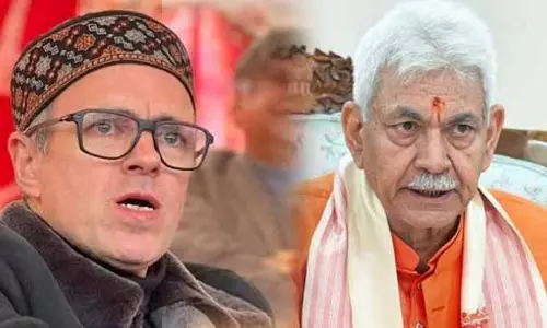 LG, सीएम ने लोगों को राम नवमी की शुभकामनाएं दीं LG, सीएम ने लोगों को राम नवमी की शुभकामनाएं दीं