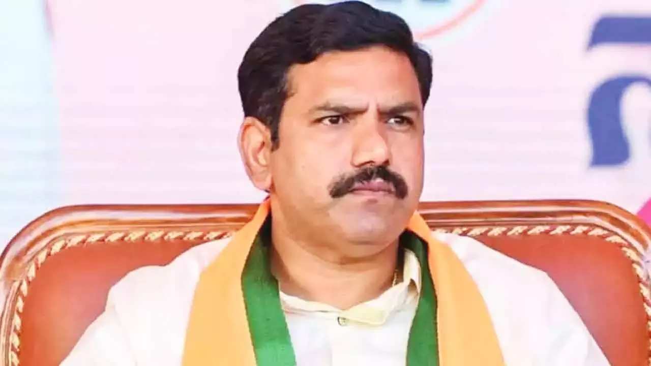 Karnataka: दीनदयाल उपाध्याय पर मीटिंग कैंसिल करने पर विजयेंद्र ने सरकार की आलोचना की Karnataka: दीनदयाल उपाध्याय पर मीटिंग कैंसिल करने पर विजयेंद्र ने सरकार की आलोचना की