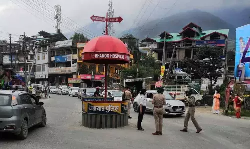 नशे में धुत बाइकर ने मदद के लिए बुलाया, Bhuntar में तय समय से ज़्यादा रुकने पर युगांडा की महिला गिरफ्तार नशे में धुत बाइकर ने मदद के लिए बुलाया, Bhuntar में तय समय से ज़्यादा रुकने पर युगांडा की महिला गिरफ्तार