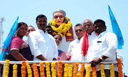 Secretary पल्ला वेंकट रेड्डी ने बोम्मगनी धर्मभिक्षा के आदर्शों पर बात की Secretary पल्ला वेंकट रेड्डी ने बोम्मगनी धर्मभिक्षा के आदर्शों पर बात की