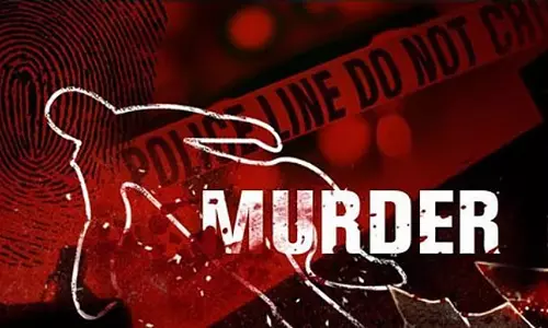 Bengaluru : अवैध संबंध पर सवाल उठाने पर डबल मर्डर; एक नाबालिग ने दो लोगों की हत्या कर दी Bengaluru : अवैध संबंध पर सवाल उठाने पर डबल मर्डर; एक नाबालिग ने दो लोगों की हत्या कर दी