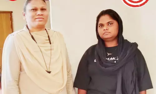 मारवाड़ी श्मशान घाट के पास महिला तस्कर गिरफ्तार, गांजा बरामद मारवाड़ी श्मशान घाट के पास महिला तस्कर गिरफ्तार, गांजा बरामद
