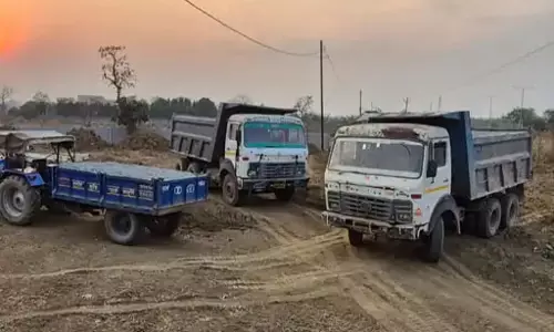 रेत और मिट्‌टी के अवैध उत्खनन पर कार्रवाई, 14 वाहन जब्त