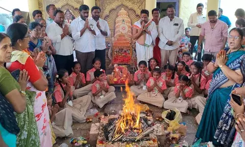 श्री राम नवमी के लिए Kattangur में भव्य श्री राम होमम का आयोजन किया गया श्री राम नवमी के लिए Kattangur में भव्य श्री राम होमम का आयोजन किया गया