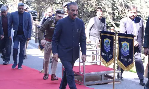 हिमाचल सरकार ने एंट्री टैक्स पर फिर से विचार करने का संकेत दिया