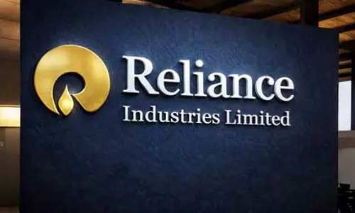 रिलायंस इंडस्ट्रीज ने ईरानी क्रूड खरीदने की खबरों का किया खंडन, रिपोर्ट्स को बताया बेबुनियाद