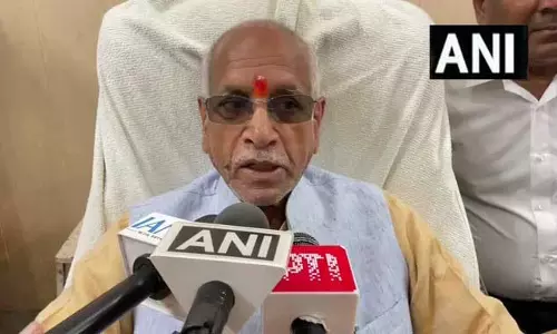 अयोध्या: श्री राम जन्मभूमि पर जन्मोत्सव के अवसर पर सूर्य तिलक समारोह