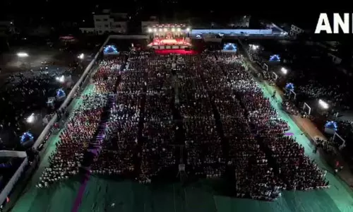 राम नवमी 2026: नागपुर में मुख्यमंत्री देवेंद्र फडणवीस ने की महा आरती