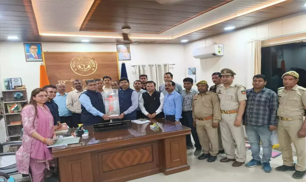Shahjahanpur: वन प्रभाग में सुरक्षा और प्रबंधन की जांच Shahjahanpur: वन प्रभाग में सुरक्षा और प्रबंधन की जांच