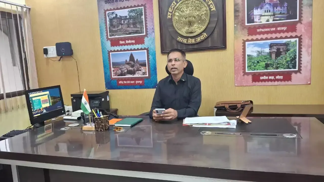 Damoh: प्रशासन ने किया ईंधन वितरण नियमों का कड़ा पालन