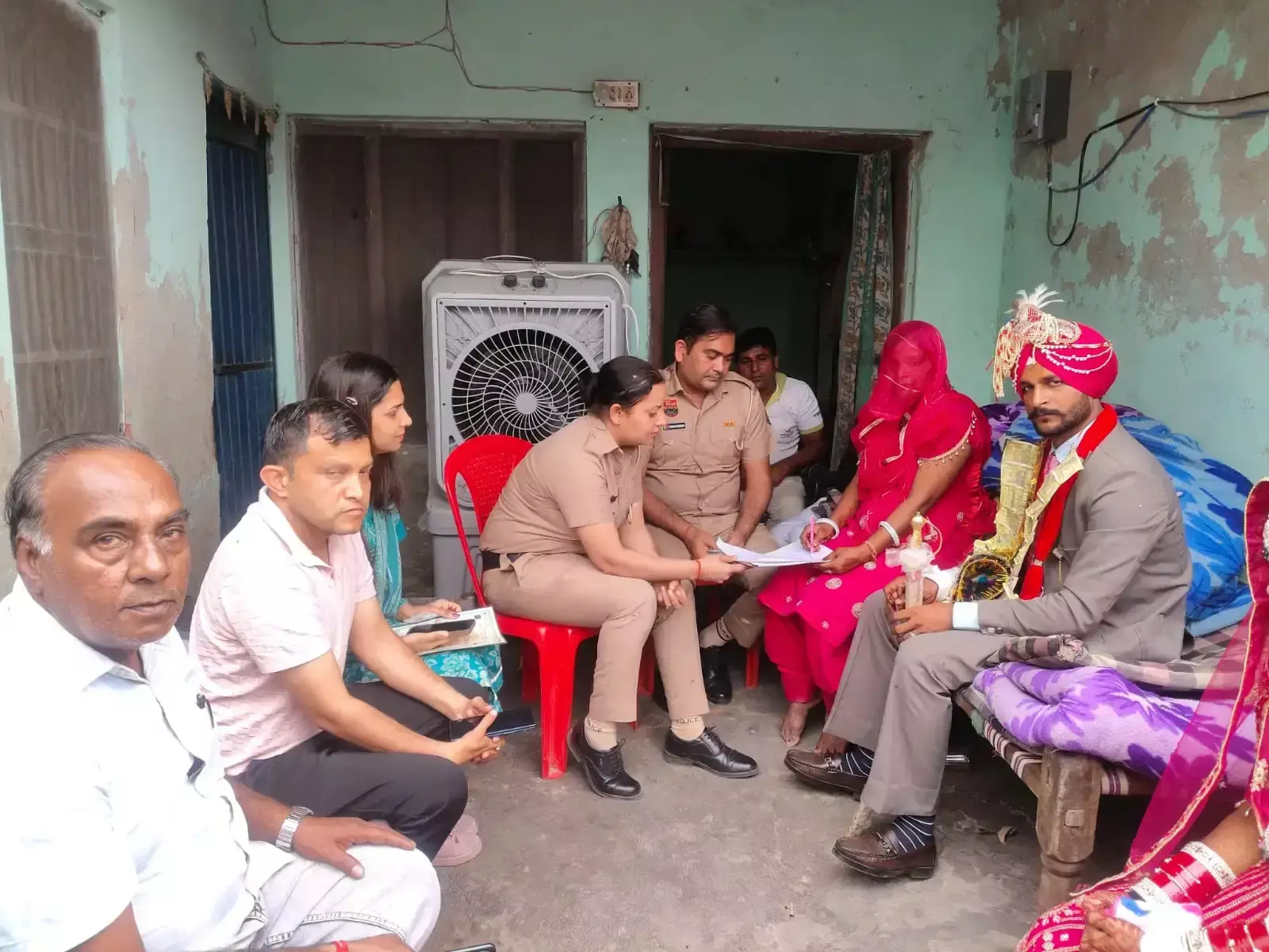 Jind: नाबालिग लड़की की शादी रोकने में पुलिस सफल Jind: नाबालिग लड़की की शादी रोकने में पुलिस सफल