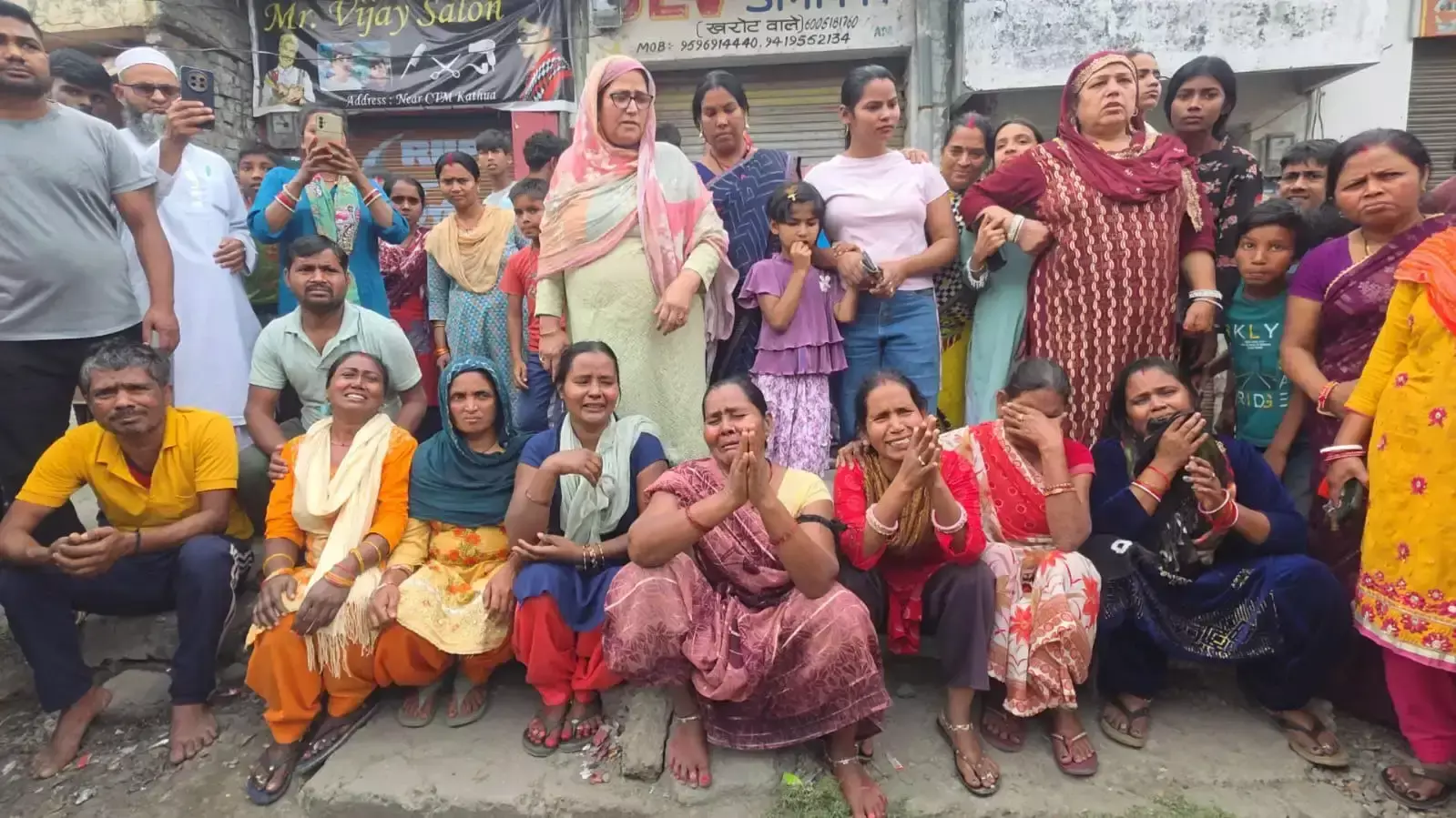 Kathua: कंजक पूजन के कार्यक्रम में हुई बच्चों की उपस्थिति की चिंता Kathua: कंजक पूजन के कार्यक्रम में हुई बच्चों की उपस्थिति की चिंता