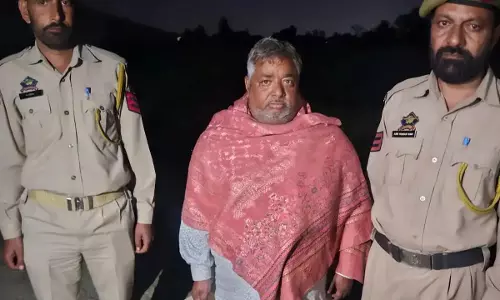 Kathua: कठुआ पुलिस ने किया शराब तस्करों का पर्दाफाश Kathua: कठुआ पुलिस ने किया शराब तस्करों का पर्दाफाश
