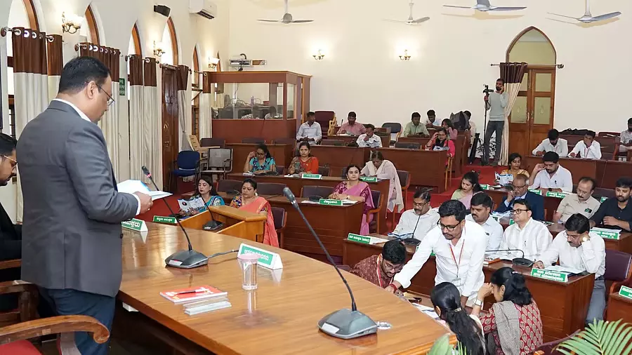 Mysuru : नगर निगम ने मॉडल शहर बनाने के लिए कई प्रोजेक्ट्स और ग्रीन पहलों की लिस्ट बनाई Mysuru : नगर निगम ने मॉडल शहर बनाने के लिए कई प्रोजेक्ट्स और ग्रीन पहलों की लिस्ट बनाई