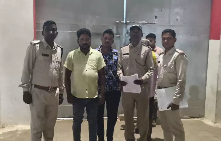 वन्य प्राणी शिकार की कोशिश नाकाम, दो की गिरफ्तारी वन्य प्राणी शिकार की कोशिश नाकाम, दो की गिरफ्तारी
