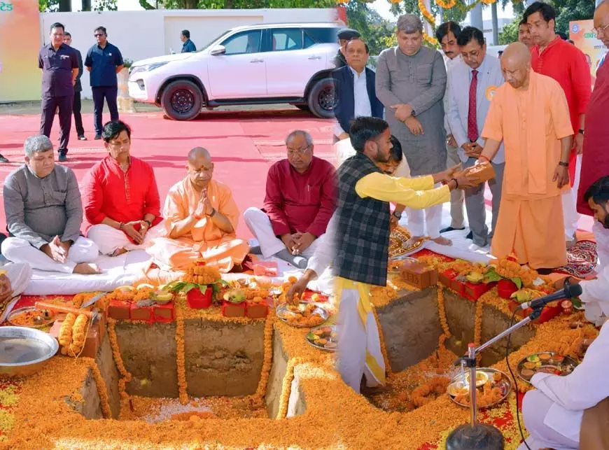 Lucknow: नव निर्माण के 9 वर्ष में यूपी बनेगा हरित प्रदेश Lucknow: नव निर्माण के 9 वर्ष में यूपी बनेगा हरित प्रदेश