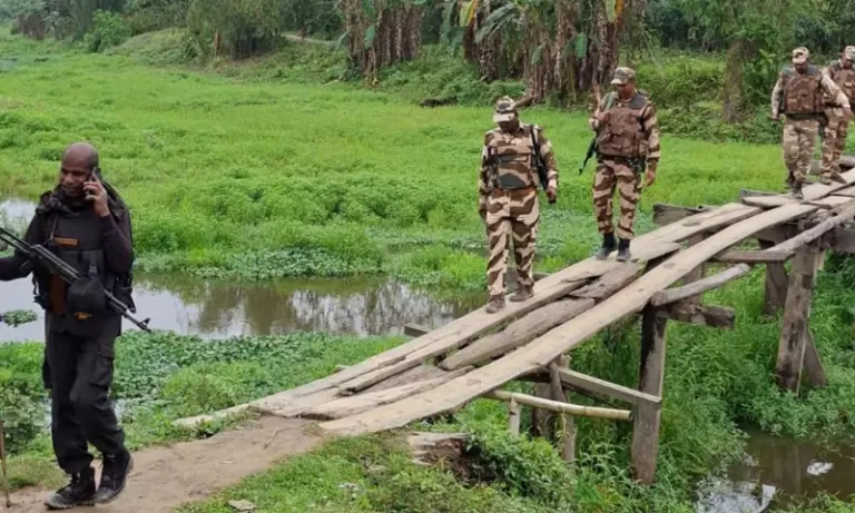Assam : चुनाव से पहले जगुन कैंप पर उल्फा-आई के हमले से तिनसुकिया हाई अलर्ट पर Assam : चुनाव से पहले जगुन कैंप पर उल्फा-आई के हमले से तिनसुकिया हाई अलर्ट पर