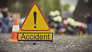 Nashik : अंबाद लिंक रोड पर गड्ढे की वजह से हुई टक्कर में दोपहिया वाहन सवार की मौत Nashik : अंबाद लिंक रोड पर गड्ढे की वजह से हुई टक्कर में दोपहिया वाहन सवार की मौत