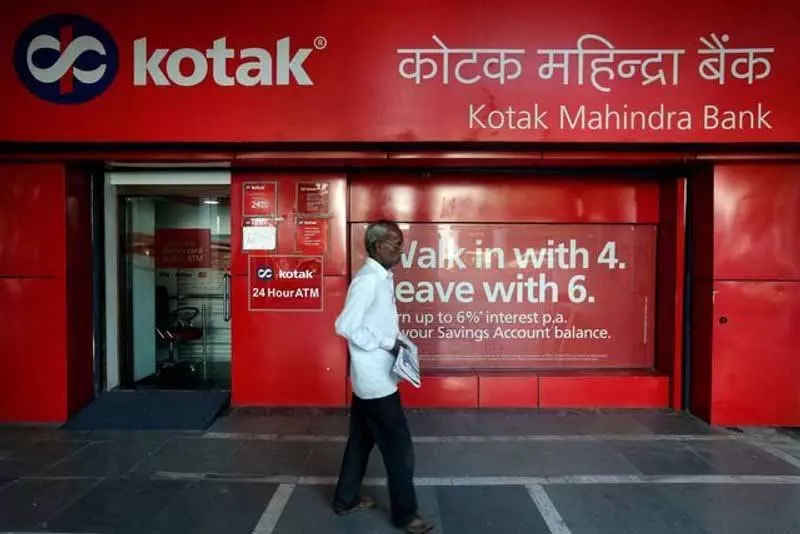 150 करोड़ रुपये के Kotak Bank घोटाले में रिलेशनशिप मैनेजर को 4 दिन की पुलिस कस्टडी में भेजा गया 150 करोड़ रुपये के Kotak Bank घोटाले में रिलेशनशिप मैनेजर को 4 दिन की पुलिस कस्टडी में भेजा गया