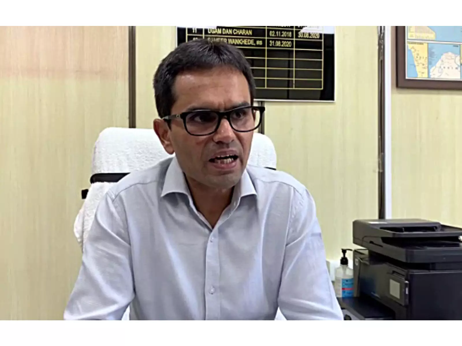 सुप्रीम कोर्ट ने वानखेड़े मामले में HC के आदेश में दखल अस्वीकार किया सुप्रीम कोर्ट ने वानखेड़े मामले में HC के आदेश में दखल अस्वीकार किया